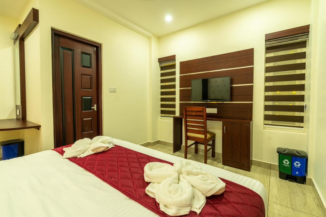 מלון Thrissur Daan Regency מראה חיצוני תמונה
